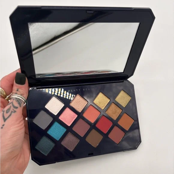 Fenty Beauty New Palette - Picture 3 of 4